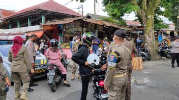 Economic Difficulty, Residents Complain of Rp100,000 Fines for Health Protocol in Bukittinggi