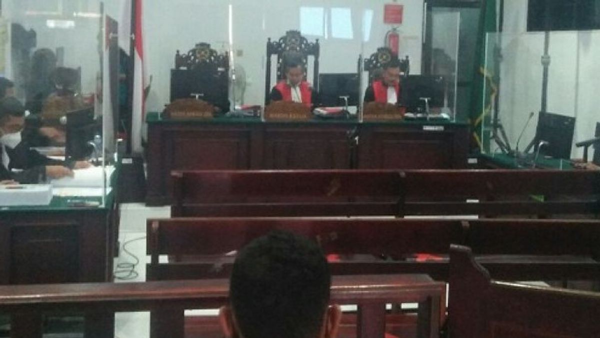 The Case Of Management 70 Alfamidi Outlets, Ambon Mayor's Bribery, Was Sentenced To 2 Years In Prison