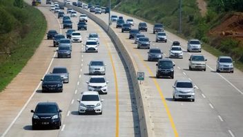 24 मार्च को बैकफ्लो के शिखर पर, पुलिस ने चरणबद्ध रूप से लालन इंजीनियरिंग की तैयारी की