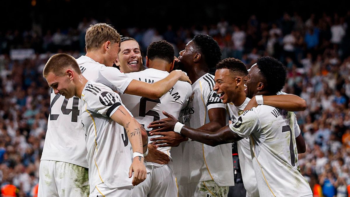 Vinicius Jr Ganas! 2 Gol ke Gawang Villarreal Bawa Madrid ke Puncak LaLiga