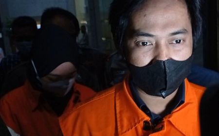 Pakai Kotak Pensil Warna Merah, Bupati PPU Beri Uang Rp50 Juta ke BPOKK Partai Demokrat Jemmy Setiawan