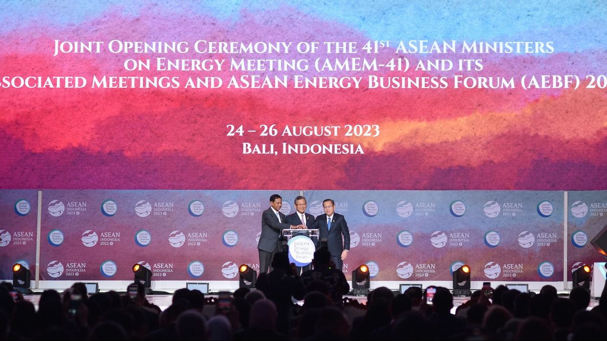 ASEAN Energy Business Forum 2023 Officially Opened: Collaboration To Encourage Energy Progress