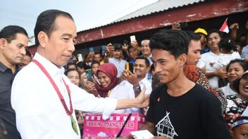 Tanggapi Adian Napitupulu, Politikus Golkar: Jokowi Setia Pada Rakyat