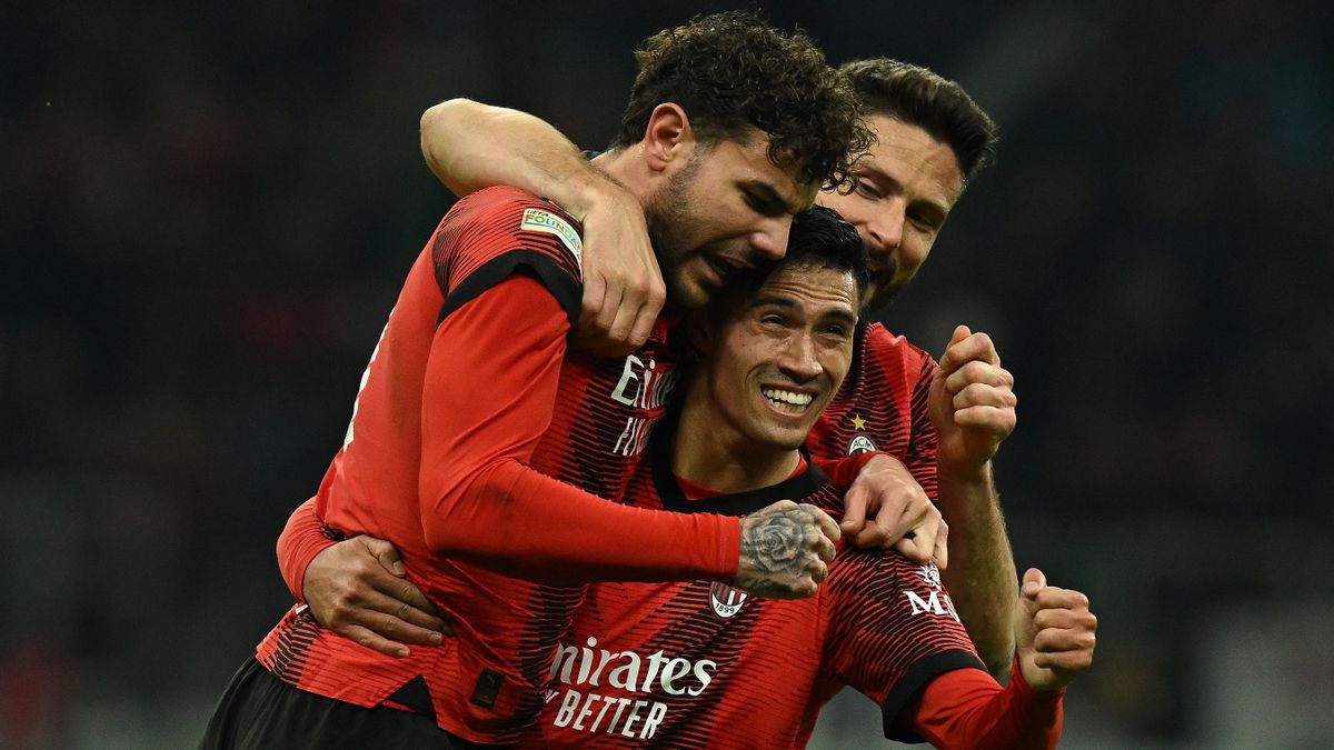 AC Milan Kalahkan 10 Pemain Slavia Praha di Laga Pertama 16 Besar