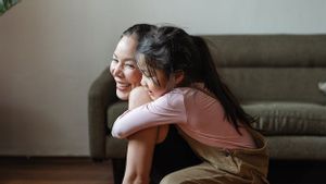 6 Cara Orang Tua Validasi Perasaan Anak supaya Kesehatan Mentalnya Tetap Terjaga