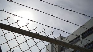 Penendang Sesajen di Semeru Dibawa ke Tahanan Polres Lumajang