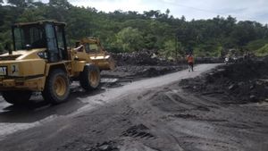 BPBD: Waspadai Banjir Material Vulkanik Erupsi Gunung Karangetang