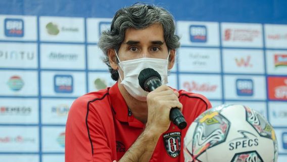 Pelatih Bali United Tunggu Kejelasan Regulasi Pemain Asing