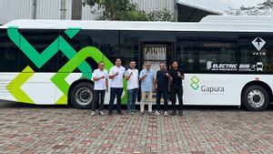 Langkah Hijau di Bandara Soekarno-Hatta, VKTR dan Gapura Angkasa Luncurkan Bus Listrik Ramah Lingkungan