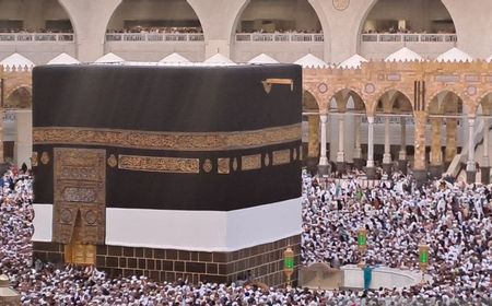 Jemaah Haji Padati Masjidil Haram Lakukan Tawaf Ifadah