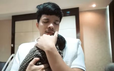 Aurel Melahirkan, Atta Halilintar Tak Berhenti Kagum dengan Buah Hati: Makasih ya Allah