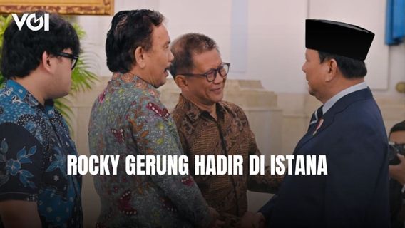 Rocky Gerung Ingatkan Pemerintah Soal Lingkungan dan Anak Muda