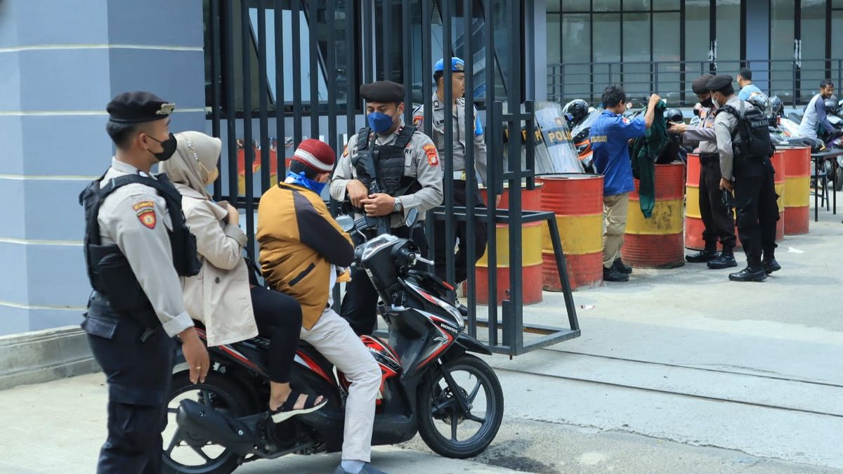 West Jakarta Police Have Tightened Guarding At Mako And Vital Pascaledakan Police, Astanaanyar Police
