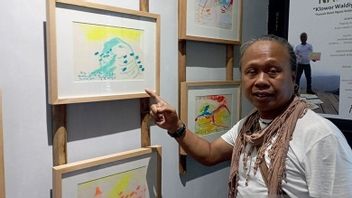 Dozens Of Klowor Waldiyono's Paintings Are On Display In Purbalingga