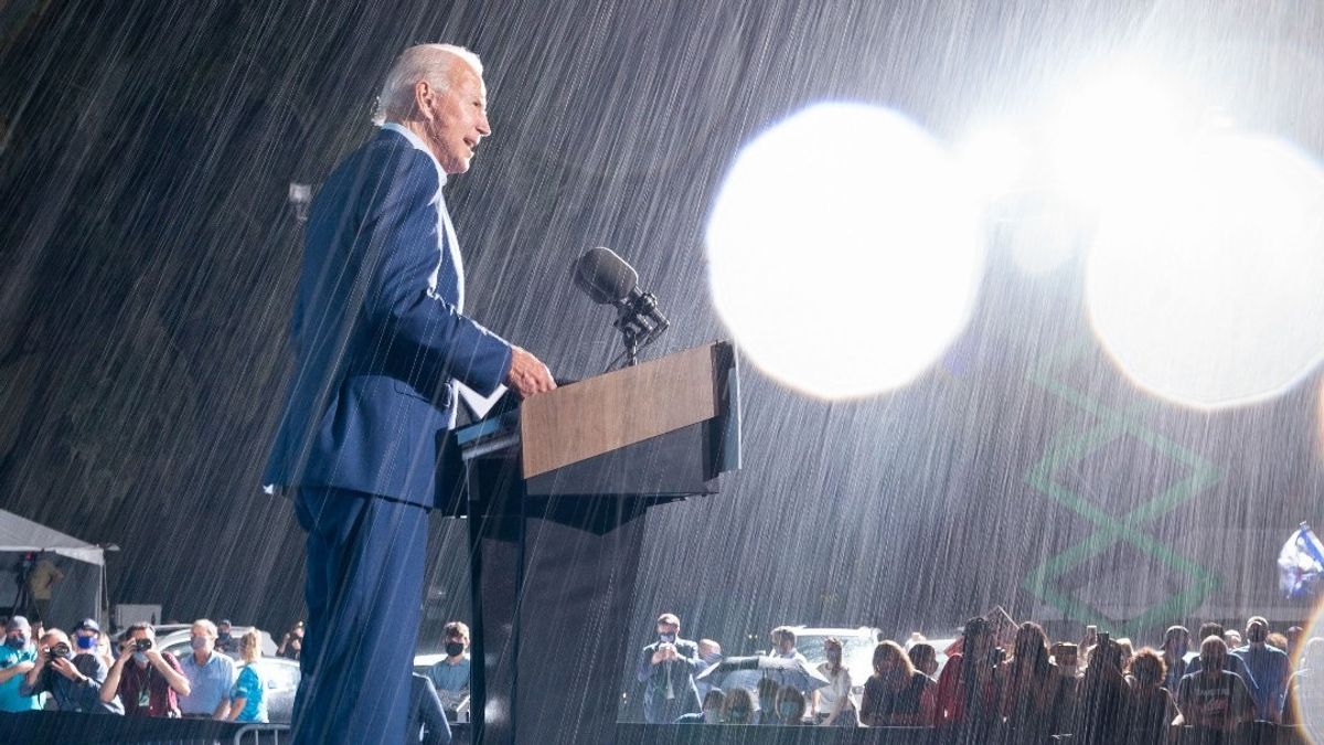 Biden Calms His Supporters: Stay Sure, We're On The Right Path