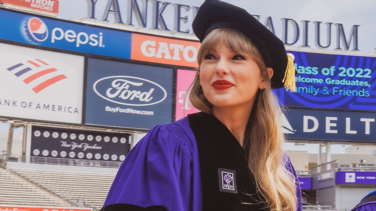 Taylor Swift Receives Honorary Doctorate Degree: We Will Grow More Resistant