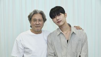 Choi Min Sik dan Choi Hyun Wook Gabung Serial <i>Notes from the Last Row</i>