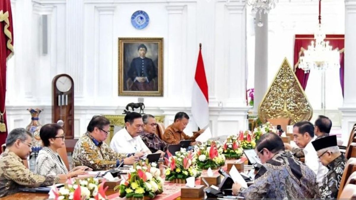 Jokowi : Le gouvernement d'intensité dans la communication avec les dirigeants mondiaux sur la situation du Moyen-Orient