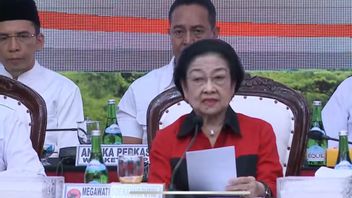 BREAKING NEWS Megawati Announces Mahfud MD Accompanied Ganjar Pranowo In The 2024 Presidential Election