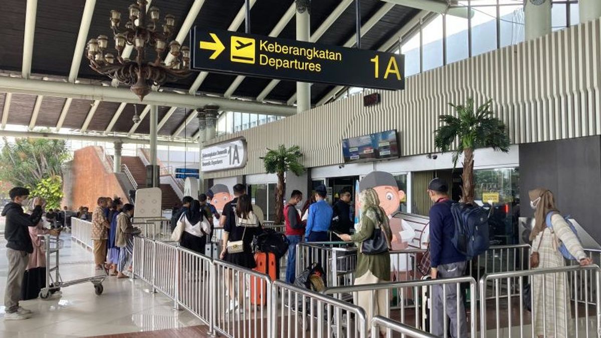 D-7 Lebaran 2023. Passengers At Soetta Airport Start Crowded
