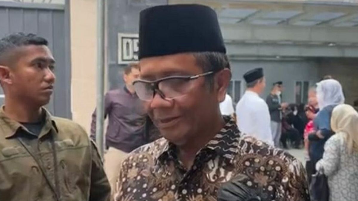 Mahfud MD Often Meets Moeldoko's Wife, Already Like A Brother
