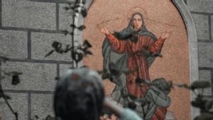 Paskah di Iran Khidmat, Tanpa Larangan Umat Kristen Bebas Masuk Gereja