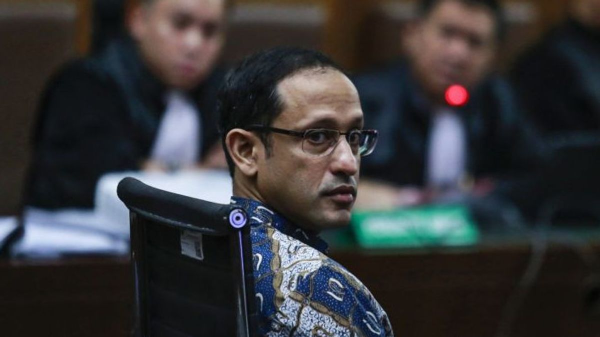 Nadiem Brings Personal Team because Ministry of Education and Culture Employees are Not Competent to Make Applications