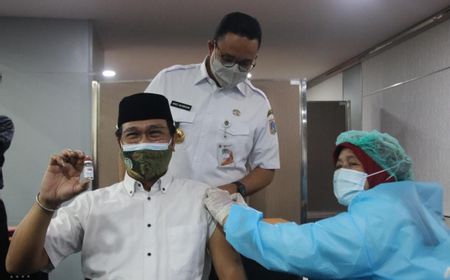 Anies: 2,5 Juta Warga KTP DKI Belum Divaksin