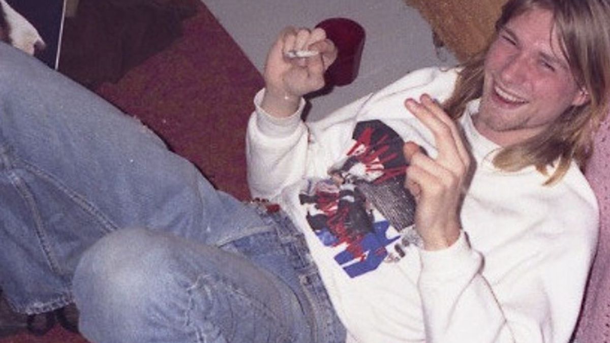 Dokumen Rahasia Kematian Kurt Cobain Akhirnya Dibuka FBI, Begini Isinya