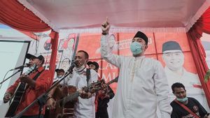 Quick Count Akhir Pilkada Surabaya 2020: Eri-Armudji Kalahkan Machfud-Mujiaman