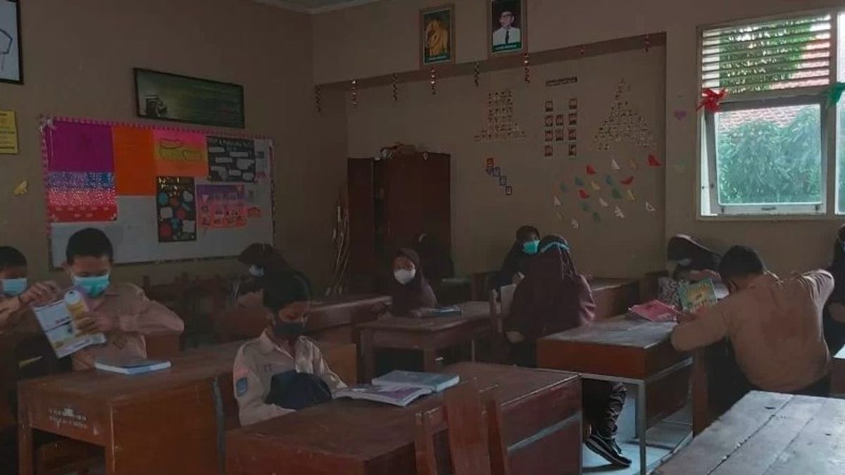 Berita Gunung Kidul: Disdik Gunung Kidul Menginstruksikan Sekolah Melaksanakan PTM Terbatas