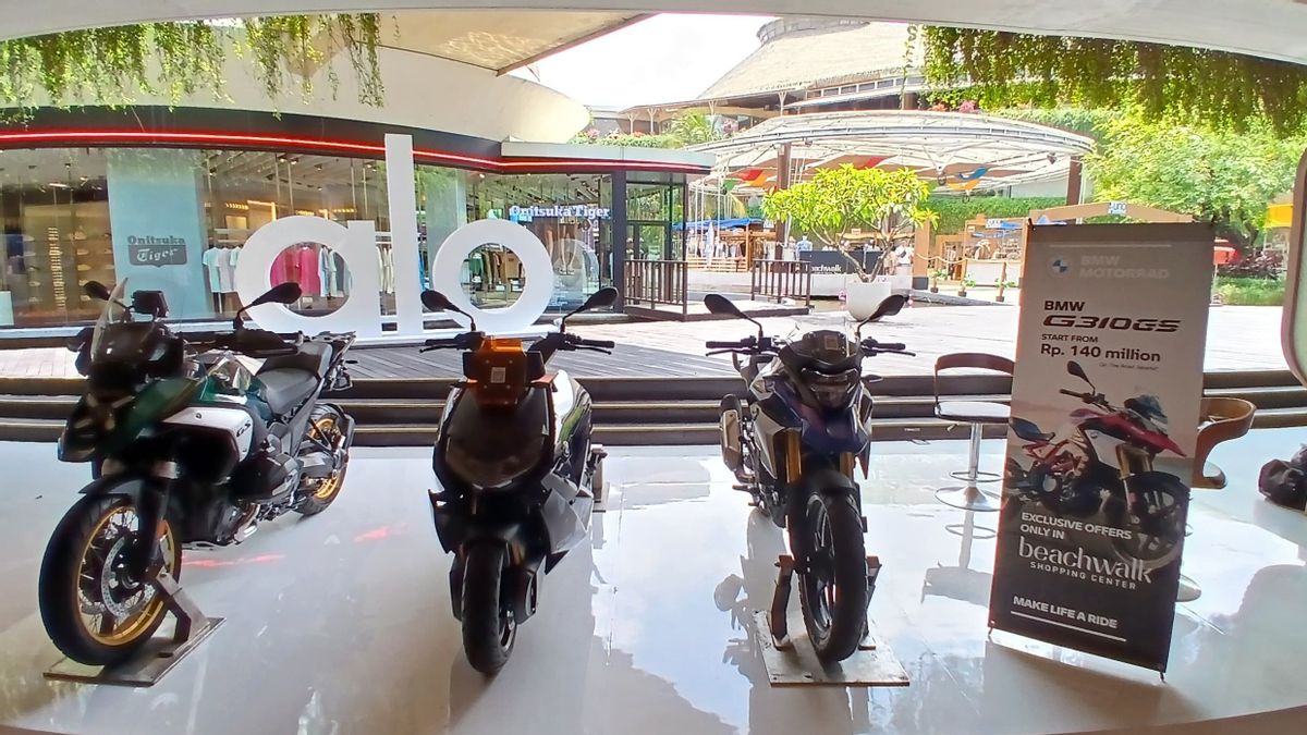 BMW Motorrad Inaugurates Its First Pop-Up Store Plus In Bali