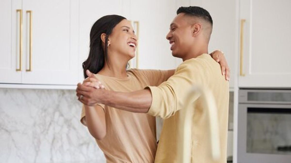 7 Couples' Joint Activities To Build Healthy Relations