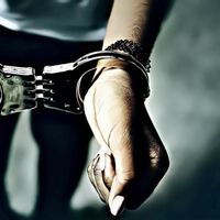 Polisi Tangkap 5 Orang yang Cabut Paksa Bendera Merah Putih di Garut