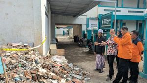 Anggota DPR Desak Pemerintah Awasi Ketat Pembangunan Pesantren Usai Asrama Putri di Situbondo Ambruk