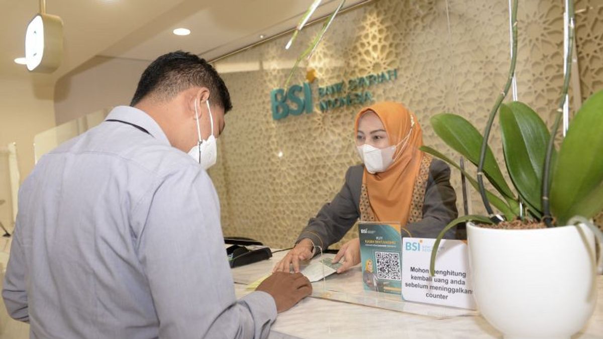 <i>Mobile Banking Error</i>, Dirut BSI Minta Maaf dan Jamin Dana Nasabah Aman