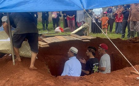 Pilu Keluarga Bunuh Diri karena Pinjol, Legislator: Pemerintah Tak Berdaya, Rakyat Menderita