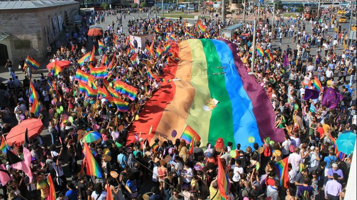 四項同性伴侶法案在議會通過第一階段，泰國會成為亞洲第二個將LGBT合法化的國家嗎？
