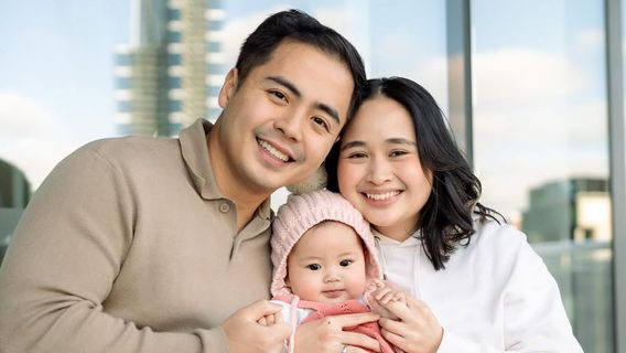 Alami Demam hingga Payudara Bengkak, Gritte Agatha Sampai Rekrut Bidan usai Lahiran