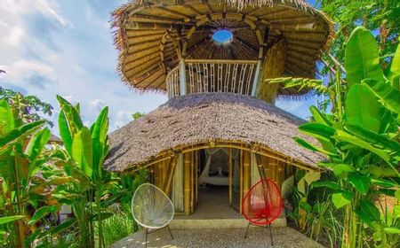 Panorama Properti Serahkan AJB ke Konsumen dan Hadirkan Vila Bambu Bergaya Bali