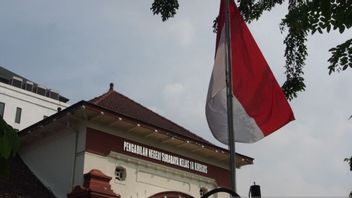 PN Surabaya Sahkan Pernikahan Beda Agama, MUI Sebut Bertentangan dengan UUD 1945