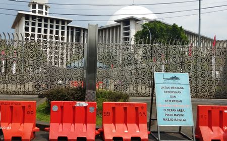 Maraknya Parkir Liar di Kawasan Masjid Istiqlal Terjadi karena Keterbatasan Area Resmi