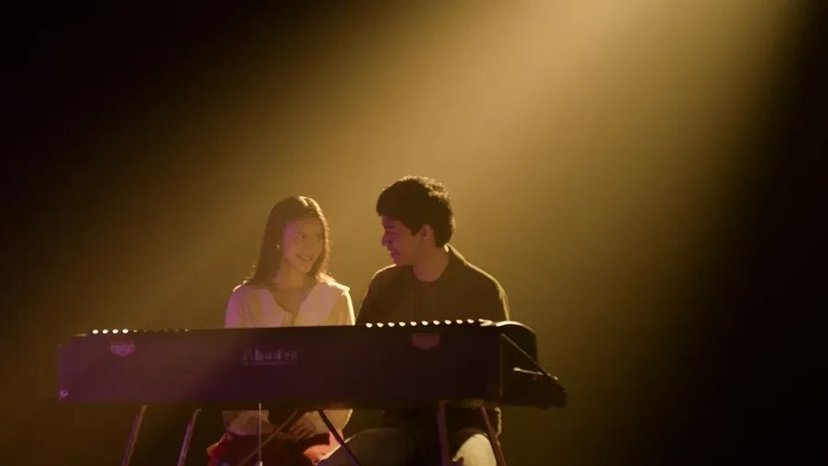 Nostalgia dengan Napas Baru dalam Trailer Perdana Film “<i>Rangga & Cinta</i>”