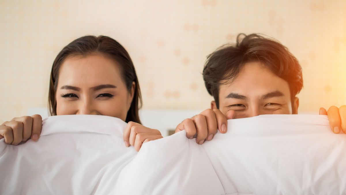 Signs Of Couples Having High Self-Esteem During Sexual Relations
