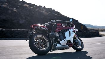 MV Agusta Superveloce 1000 Serie Oro Officially Launched, Only Produced 500 Units