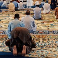 Kabar Baik buat Kamu yang Hafal 30 Juz Al-Qur'an, Kemenag Buka Seleksi Imam Masjid untuk Uni Emirat Arab