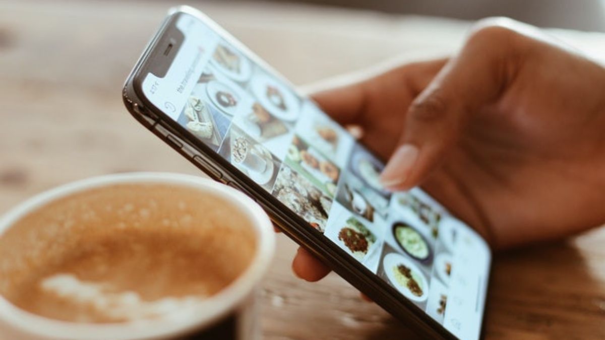 Tips Menjaga  Kesehatan Mental Dari Instagram dan Media Sosial