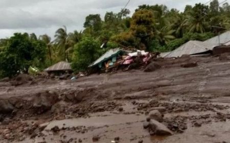 Update Korban Meninggal akibat Longsor Flores Timur Bertambah Jadi 54 orang