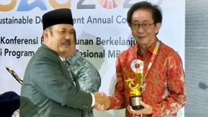 Sido Muncul Raih Penghargaan di Ajang Indonesia’s SDGs Action Awards 2025