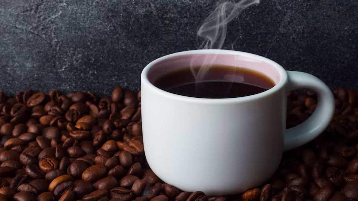 7 Efek Buruk Minum Kopi saat Perut Kosong